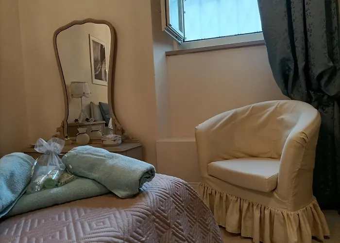 Ariediparma - Rooms&apartments 招待所