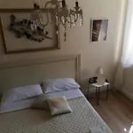 Ariediparma - Rooms&apartments Pensionat