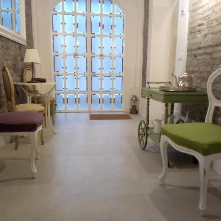 Ariediparma - Rooms&apartments Maison d'hôtes 4*