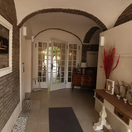 Ariediparma - Rooms&apartments 4* פארמה
