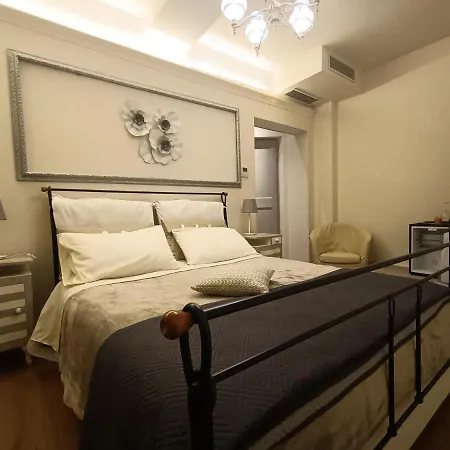 Maison d'hôtes Ariediparma - Rooms&apartments 4*