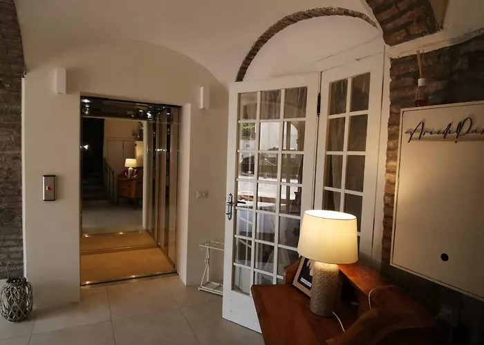 Konukevi Ariediparma - Rooms&apartments 4*